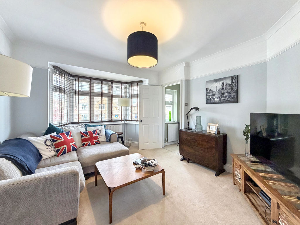 Living Room- click for photo gallery